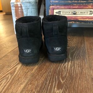Black UGG classic mini boots